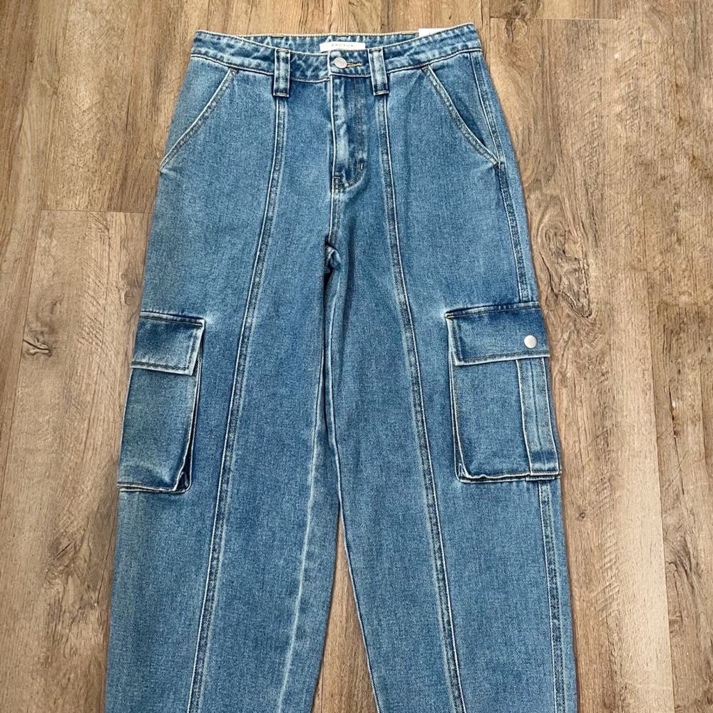 PacSun Baggy Cargo Jeans Blue Medium Wash High Rise Jogger Denim Jeans 26 NWT - Picture 3 of 9